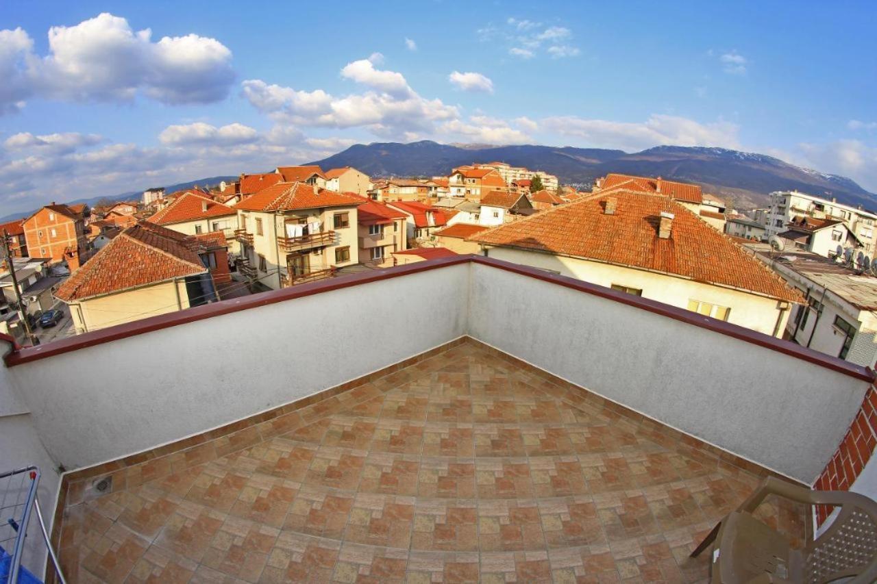 Golden Age Hostel Ochryda Zewnętrze zdjęcie