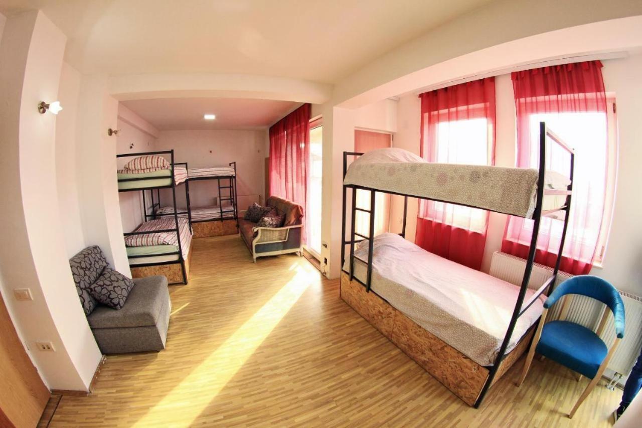 Golden Age Hostel Ochryda Zewnętrze zdjęcie