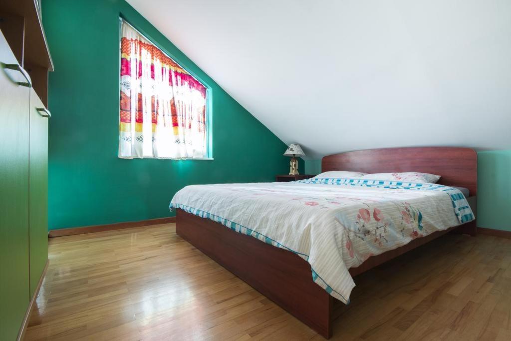 Golden Age Hostel Ochryda Zewnętrze zdjęcie